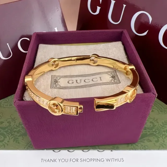 Gucci Interlocking G Baguette Diamond Bangle Gold Transparent Hinged Motifs Bracelet 3