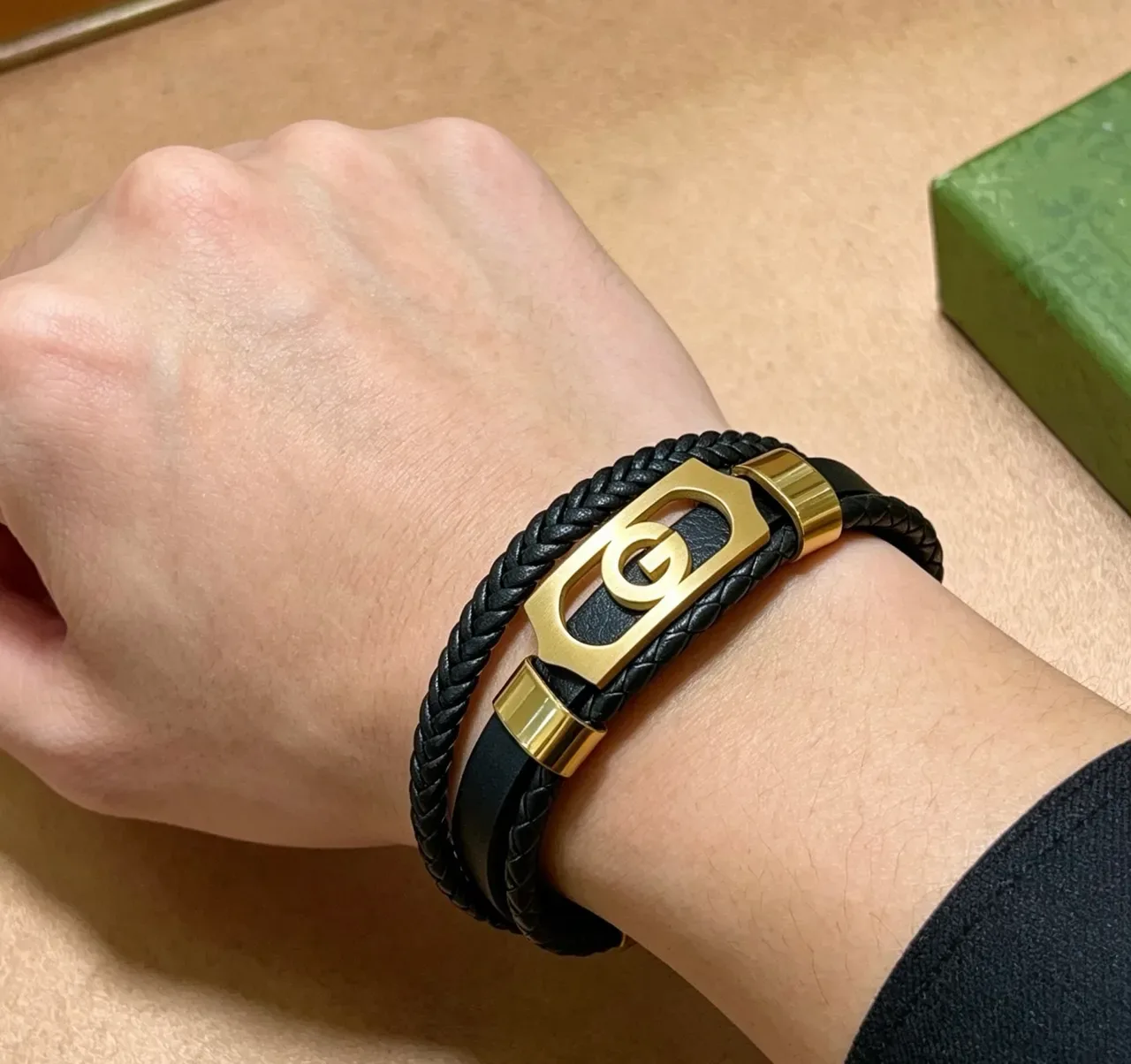 Gucci Interlocking G Braided Leather Gold-Tone Bracelet 9