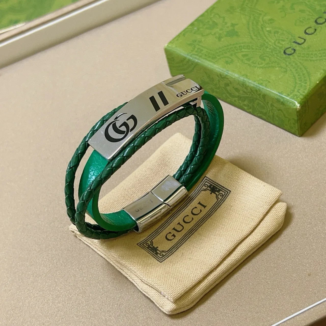 Gucci Interlocking GG Green Braided Leather Bracelet 3