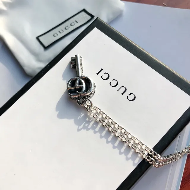 Gucci চাবি রূপালী সাদা চেইন পেন্ডেন্ট নেকলেস 5