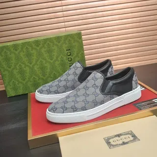 Gucci GG老花帆布一脚蹬生活休闲鞋