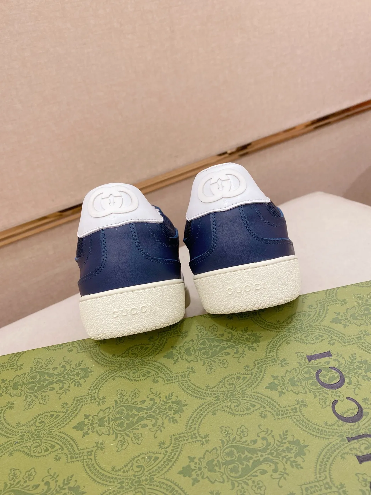 Gucci Navy White Blue Leather And Mesh Upper Interlocking GG Logo Patch Lifestyle Sneakers 3