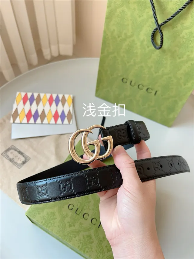 Cinturón de cuero Gucci Ophidia negro dorado estampado GG monograma interlocking double G hebilla 5