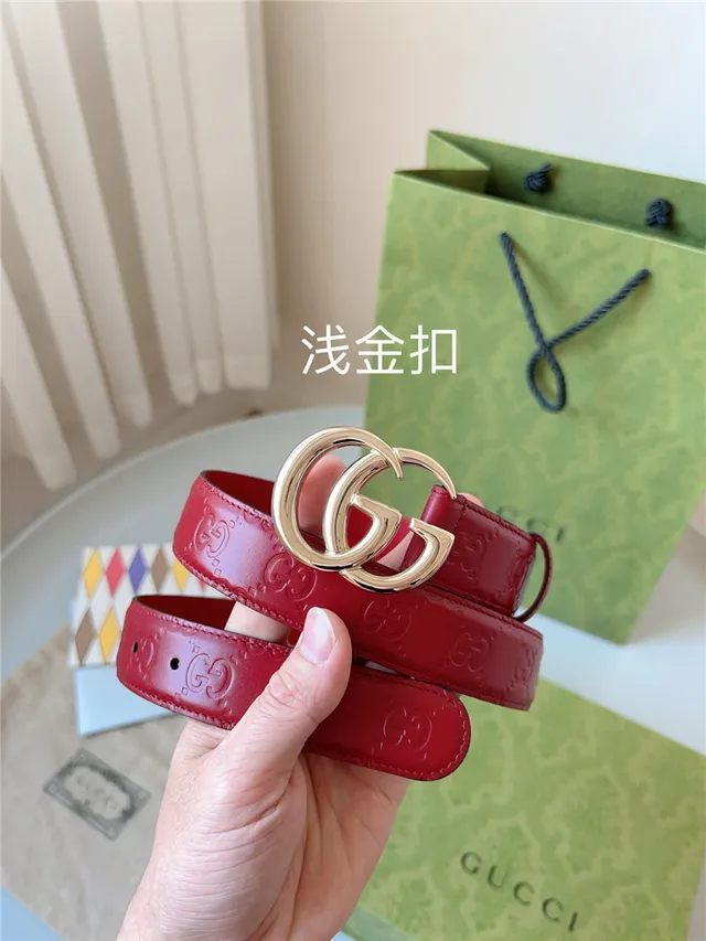 Cinturón de cuero Gucci Ophidia negro dorado estampado GG monograma interlocking double G hebilla 12