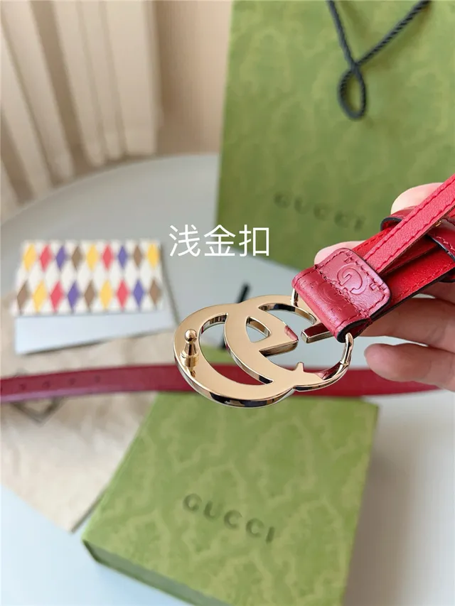 Cinturón de cuero Gucci Ophidia negro dorado estampado GG monograma interlocking double G hebilla 15