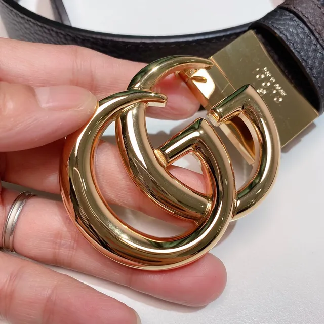 Gucci Ophidia Interlocking Double G Cinto de couro com textura de pedrinhas 6