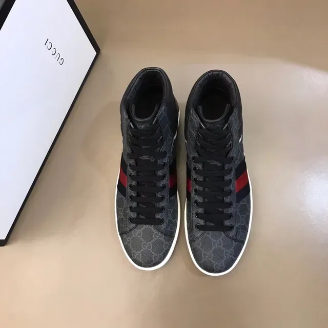 Gucci Screener काला धूसर लाल हरा सुनहरा जीवनशैली स्नीकर 2