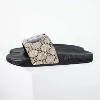 Gucci Screener GG Monogram Eagle Print 拖鞋