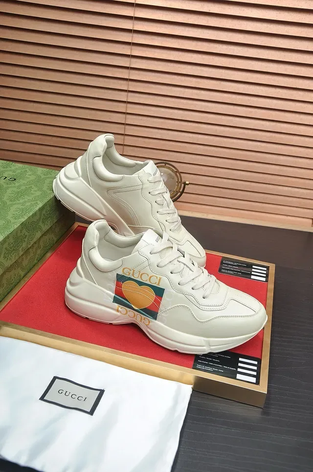 Gucci Screener Off-White Leather Lifestyle Sneakers 8