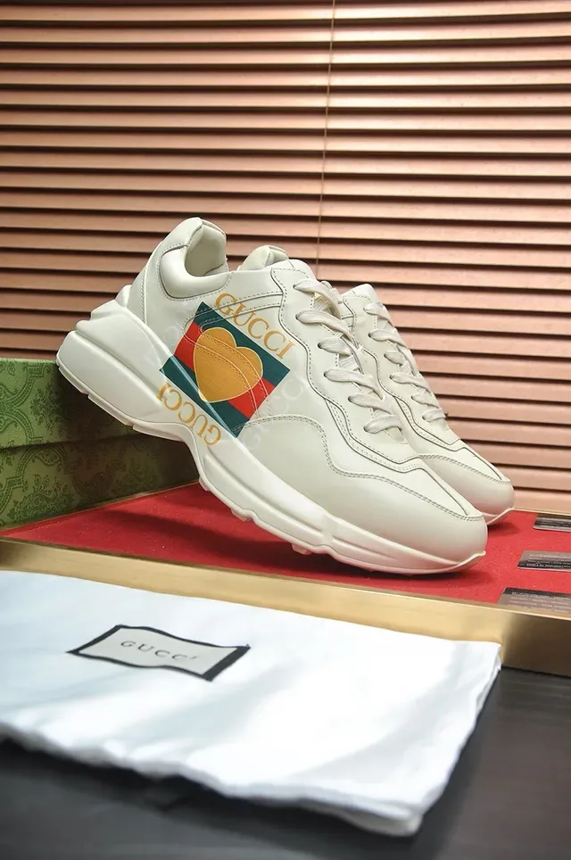 Gucci Screener Off-White Leather Lifestyle Sneakers 9