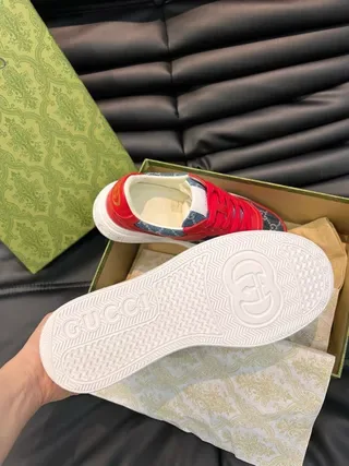 Gucci Screener Rouge et Bleu Denim Interlocking GG Lifestyle Sneakers 9
