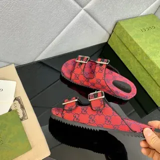 Gucci Screener rojo y navy GG Monogram zapatillas