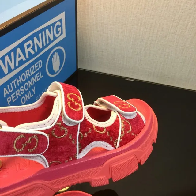 Gucci Screener Red Velvet and Pink Platform Gladiator Sandals 2