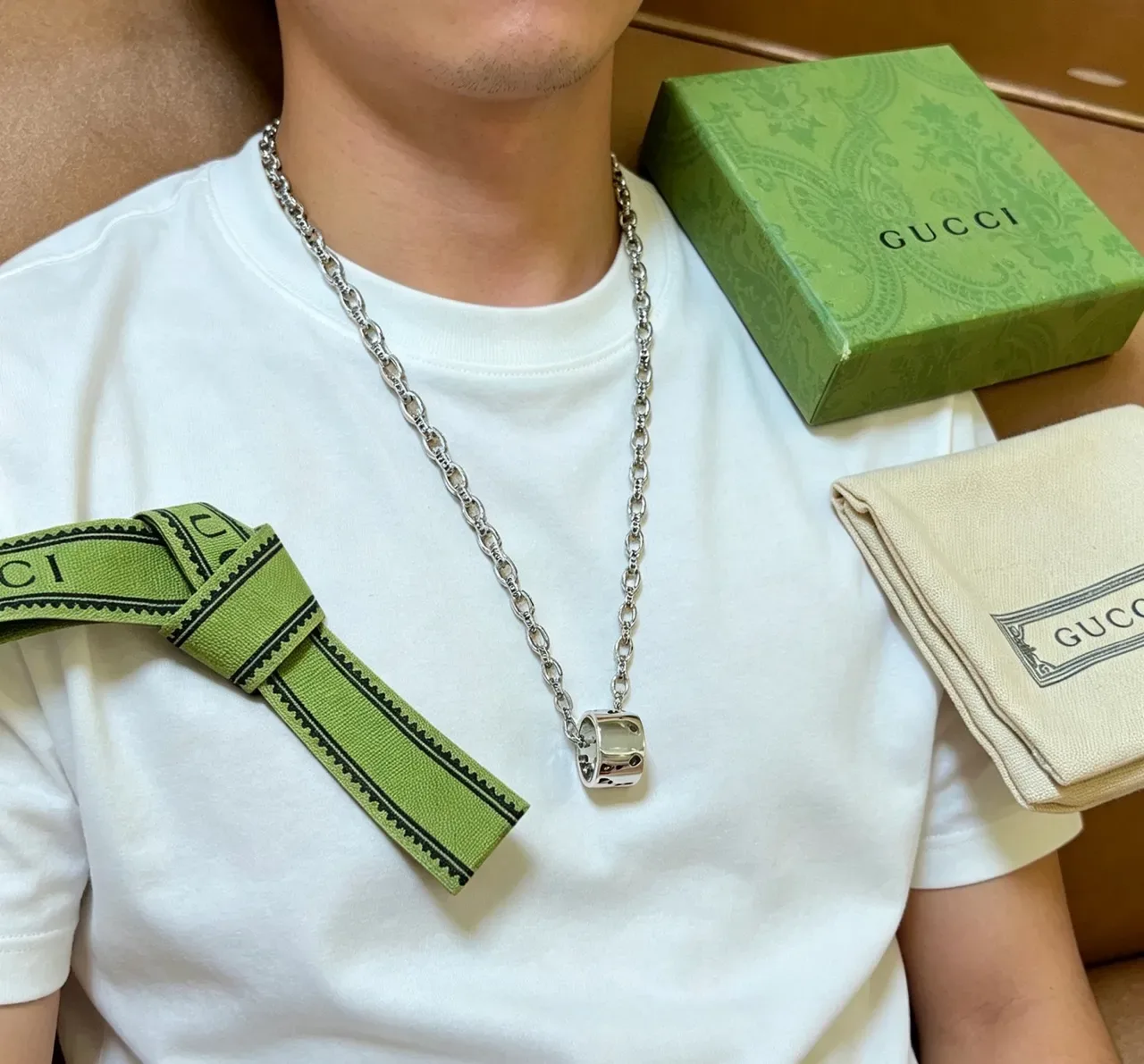 Gucci Silver Engraved Link Chain Necklace 9
