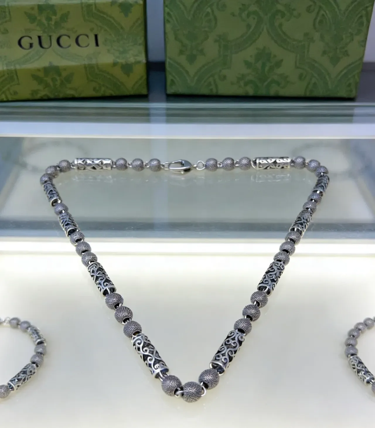 Gucci Silver-Toned Textured Bead and Filigree Link Necklace 3