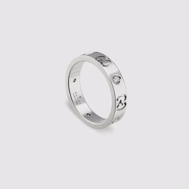 Gucci রূপালি সাদা ফ্ল্যাট ব্যান্ড খোদাই interlocking G লোগোর রিং 6