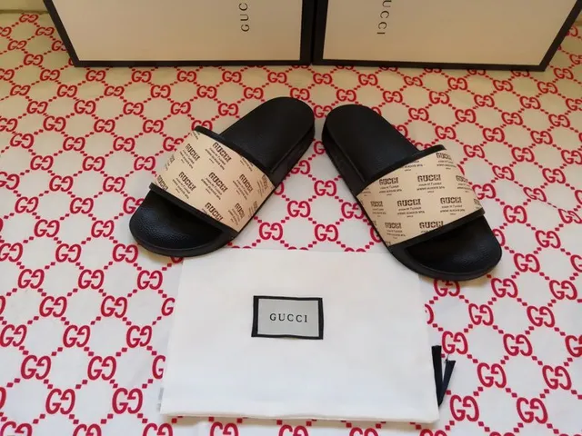 Gucci Slide Black and Beige Logo Strap Slippers 4