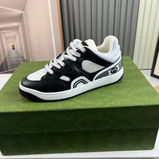 Gucci Tennis 1977 zapatillas lifestyle negro y blanco