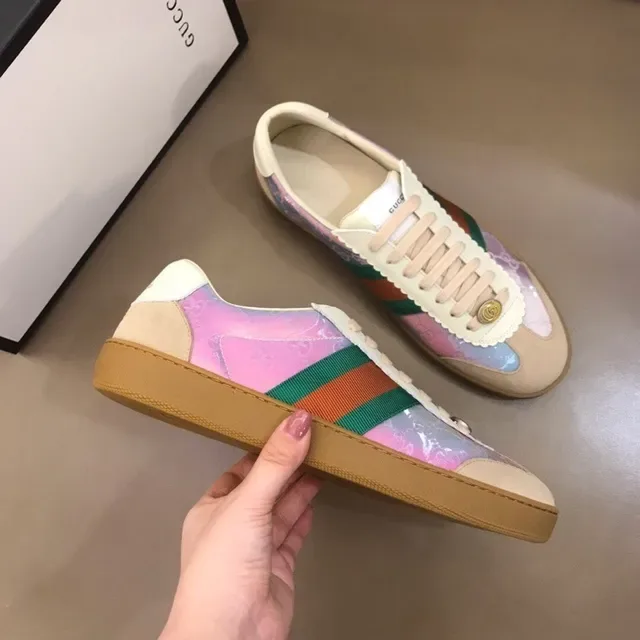 Gucci Tennis 1977 tênis lifestyle com listras web em rosa iridescente 4