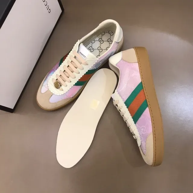 Gucci Tennis 1977 tênis lifestyle com listras web em rosa iridescente 5