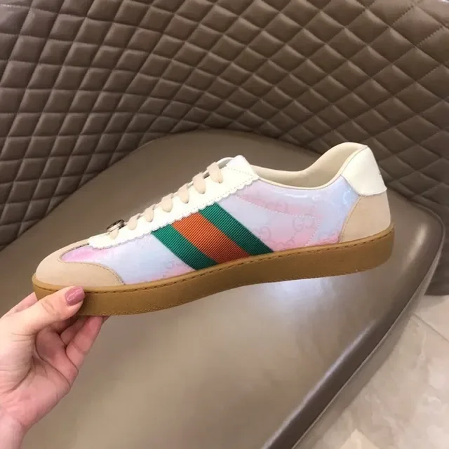 Gucci Tennis 1977 tênis lifestyle com listras web em rosa iridescente 8