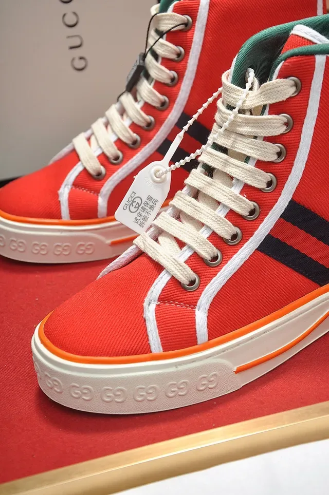 Gucci Tennis 1977 Lona Rojo Negro Blanco Naranja Sneakers Lifestyle 3