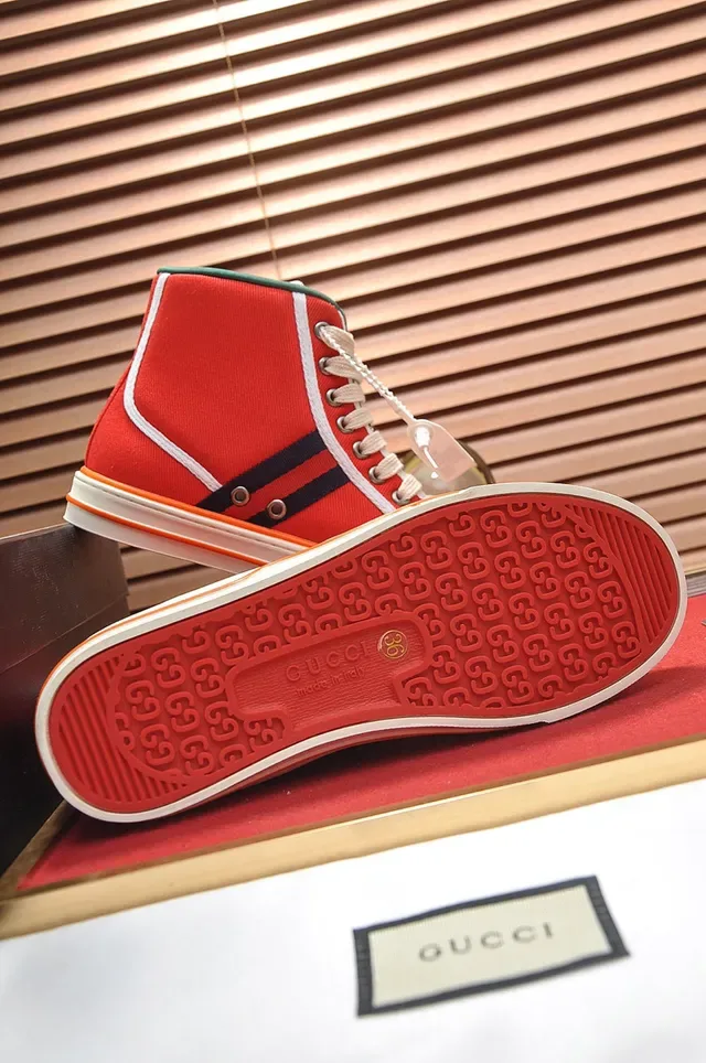 Gucci Tennis 1977 Lona Rojo Negro Blanco Naranja Sneakers Lifestyle 4