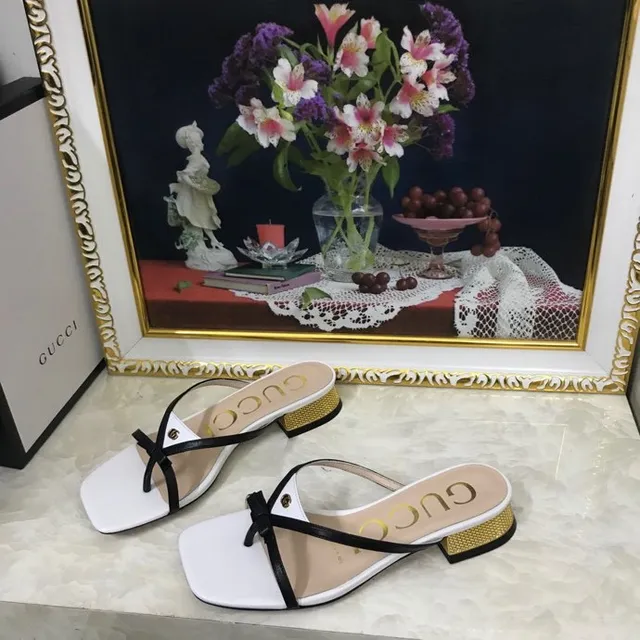 Gucci सफेद काला वर्गीय टो क्रिसक्रॉस स्ट्रैप कैजुअल सैंडल 3