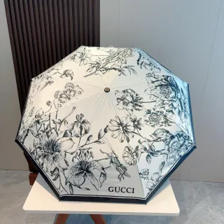 Gucci सफेद नेवी फ्लोरल बॉटैनिकल मुद्रण एकरंगी काला कलम चित्रण हैंडबैग