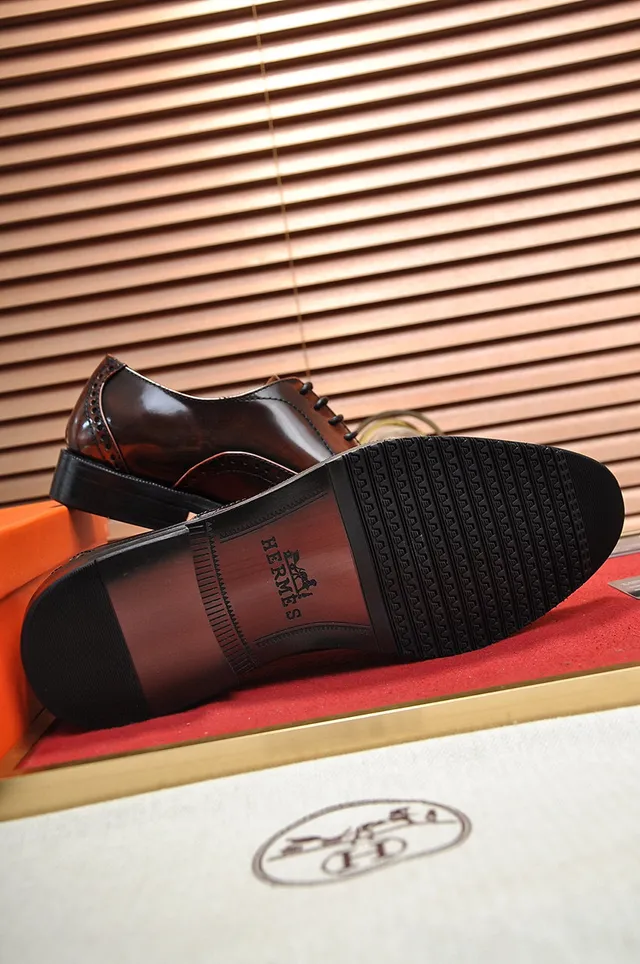 Hermès Marrom Preto Bico Redondo Couro Polido Brogue 4