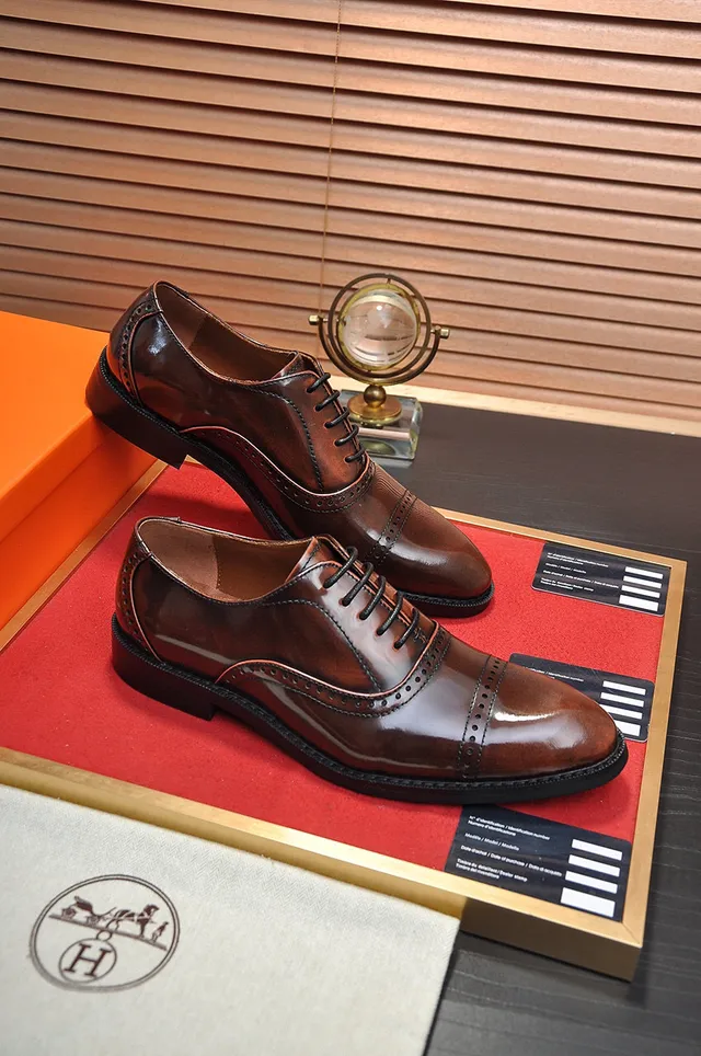 Hermès Marrom Preto Bico Redondo Couro Polido Brogue 5