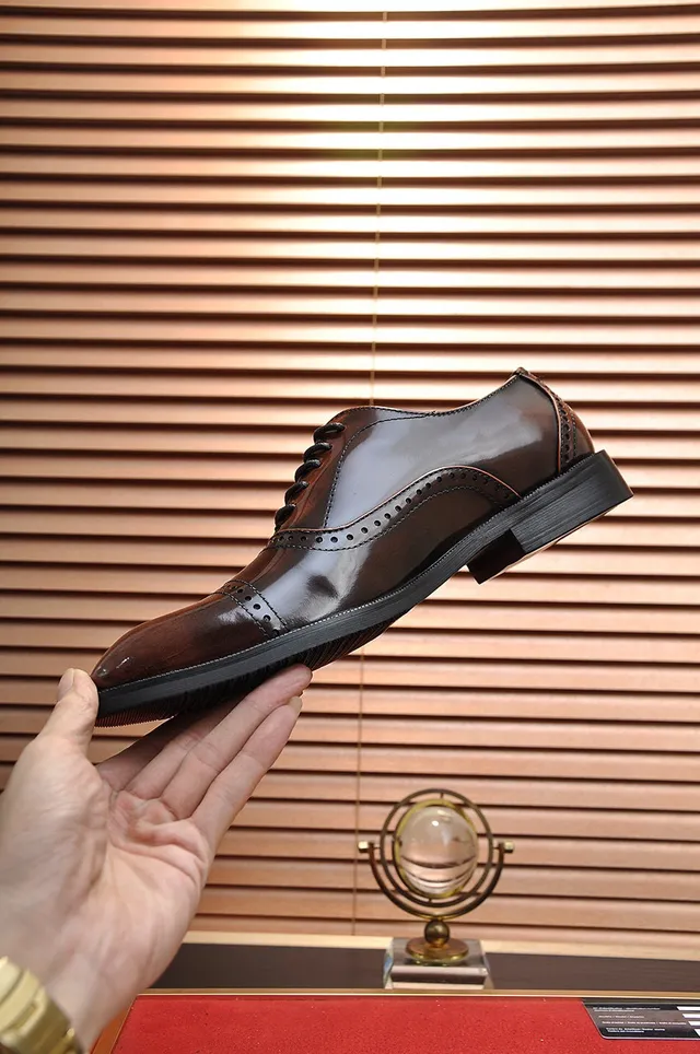 Hermès Marrom Preto Bico Redondo Couro Polido Brogue 6