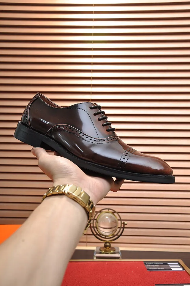 Hermès Marrom Preto Bico Redondo Couro Polido Brogue 7