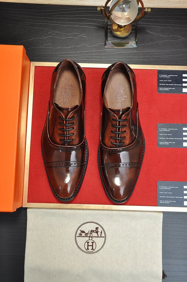 Hermès Marrom Preto Bico Redondo Couro Polido Brogue 9
