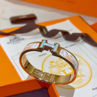 爱马仕 Clic H 搪瓷马饰 Gold-Tone 手链
