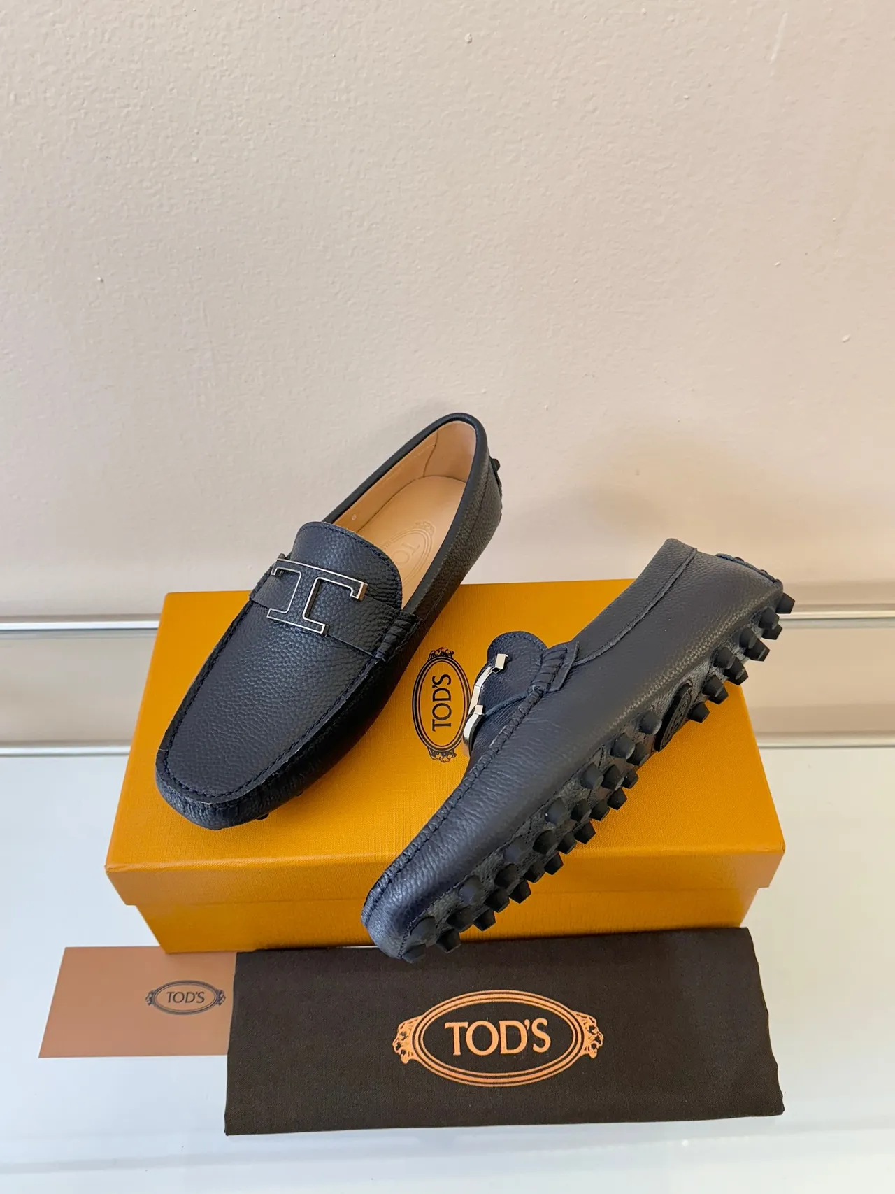 Hermès H Loafer أحذية موسين جلد أسود مقعر 2