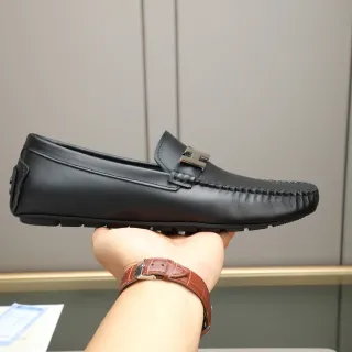 Hermès H Logo লুফার কালো চামড়া লুফার