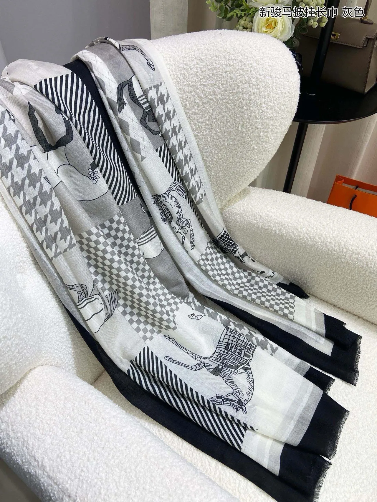 Hermès motivo de cavalo patchwork geométrico cinza xale 7