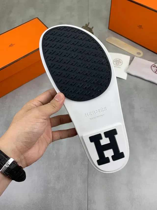 Hermès Oran H-Strap Perforated Slide Slippers 2