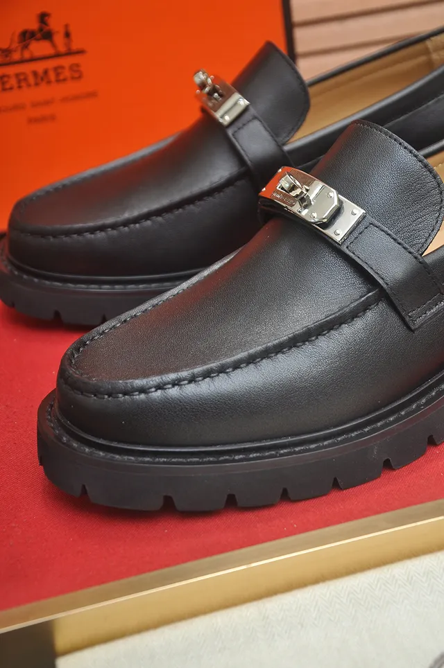 Hermès Oran لوفر أسود جلد معدني بكل سولة لوج لوفر 2