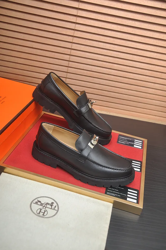 Hermès Oran لوفر أسود جلد معدني بكل سولة لوج لوفر 4