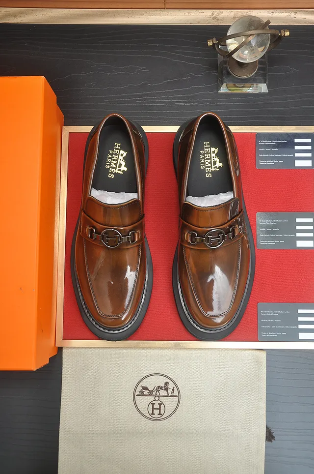 Hermès Oran Loafer 抛光棕色专利皮革 套脚乐福鞋 5