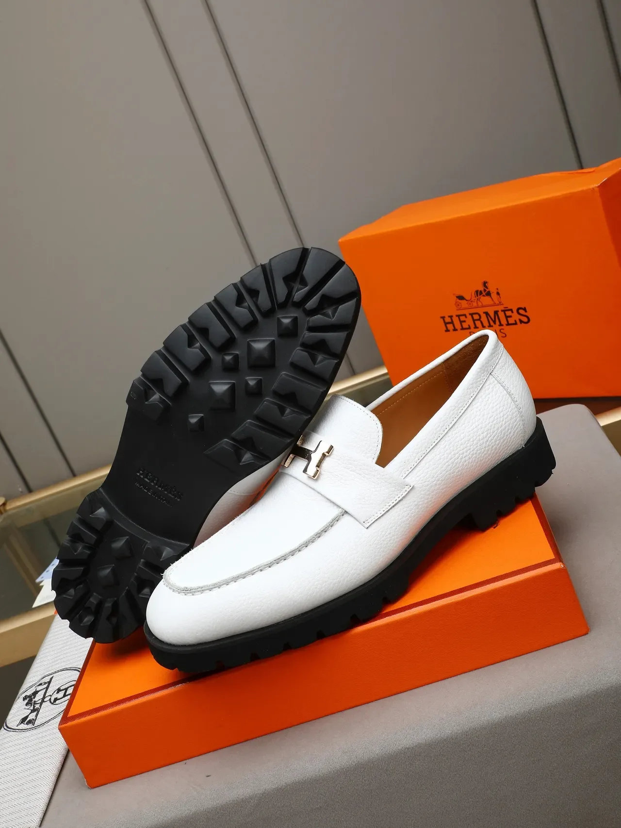 Hermès Oran Loafer White Pebbled Leather Gold Buckle Chunky Sole Loafer 4