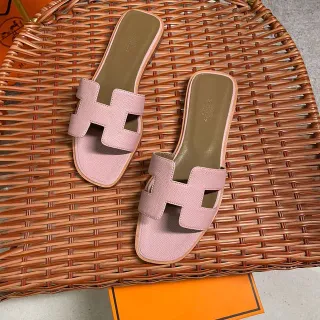 Hermès Oran Pink H-Strap Sandálias rasas