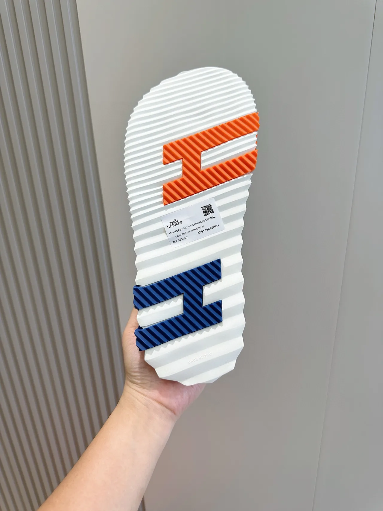 Hermès Oran White Blue Crossed Leather Straps Sculpted Ridged Sole Slippers 7