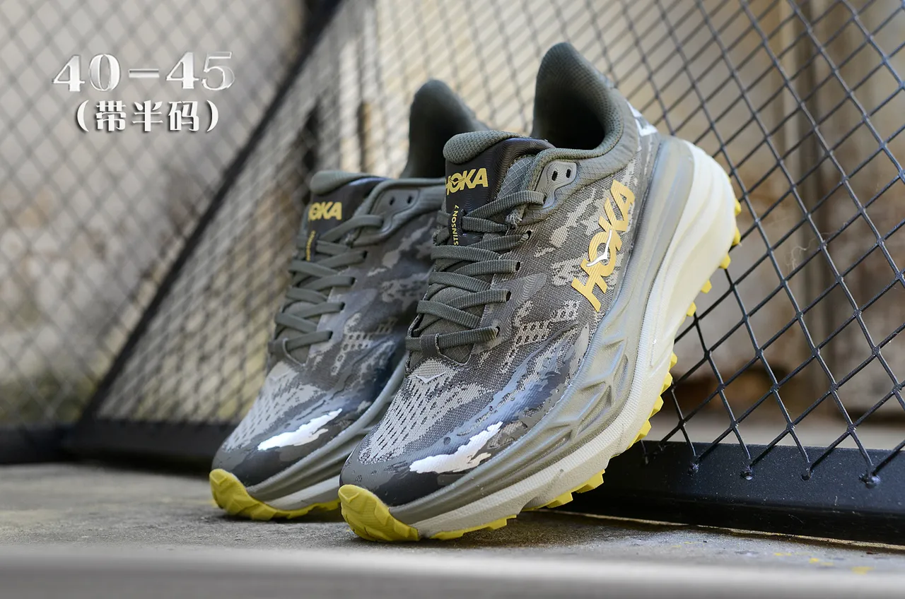 Hoka Speedgoat कैमोफ्लाज ट्रेल रनिंग जूते 5