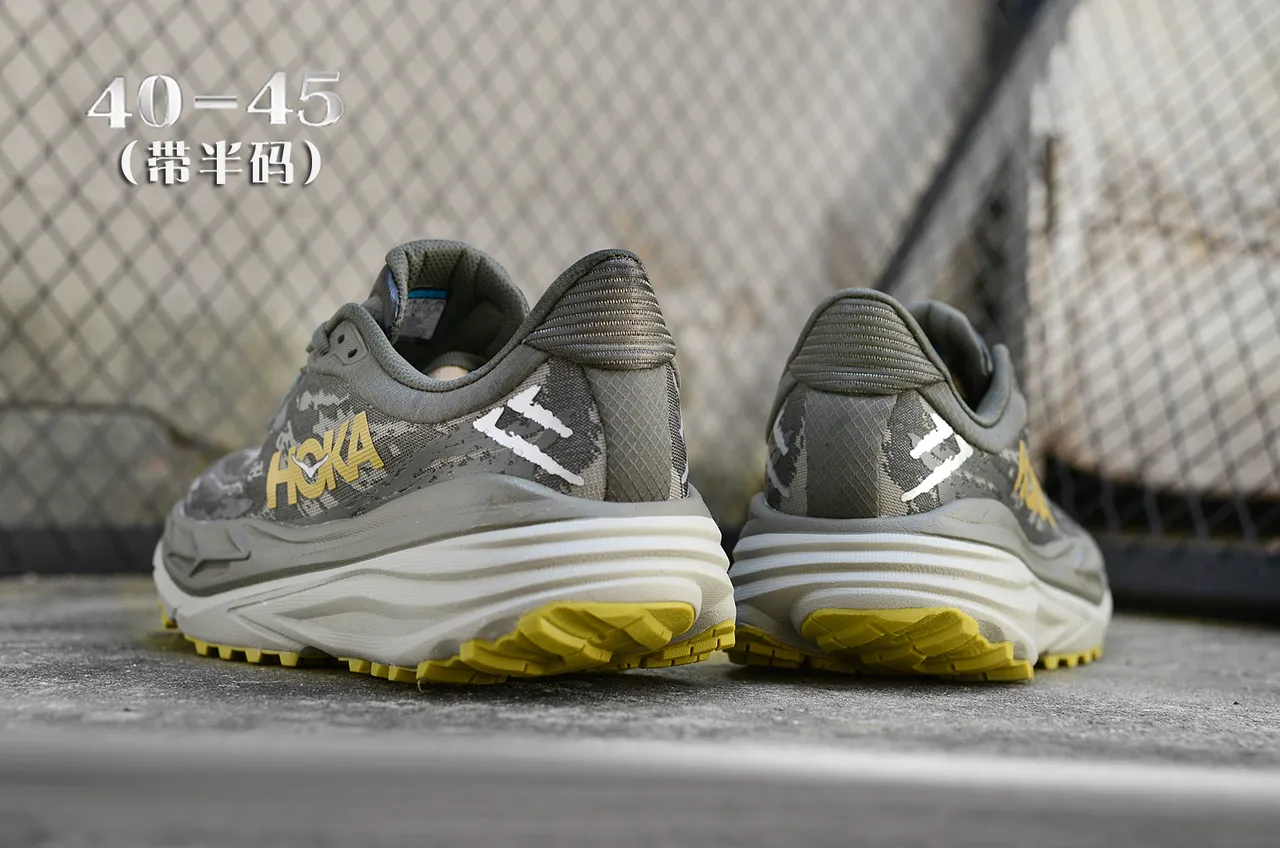 Hoka Speedgoat कैमोफ्लाज ट्रेल रनिंग जूते 6