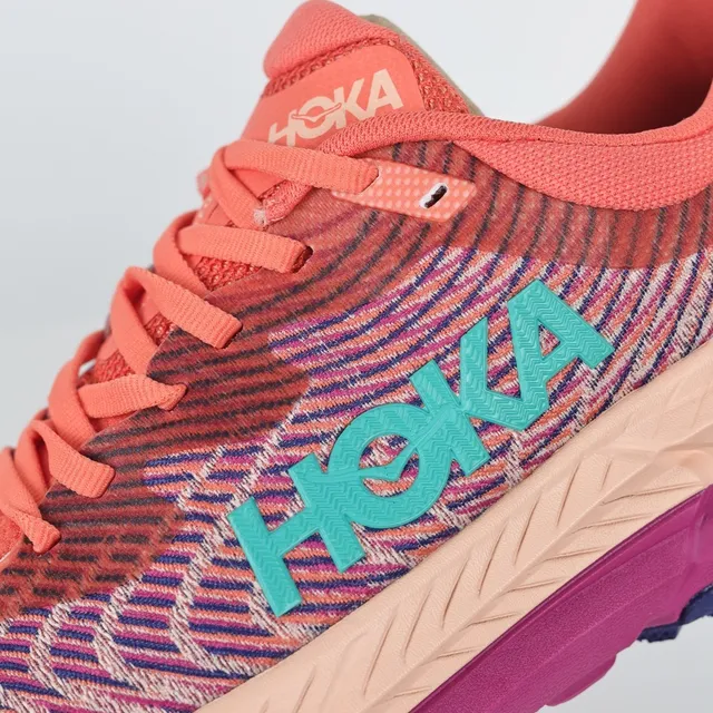 Hoka Speedgoat नारंगी बैंगनी बहुस्तरीय मध्य सोल रॉकर शेप्ड सोल दौड़ने की जूते 6