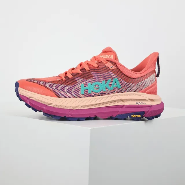 Hoka Speedgoat नारंगी बैंगनी बहुस्तरीय मध्य सोल रॉकर शेप्ड सोल दौड़ने की जूते 9