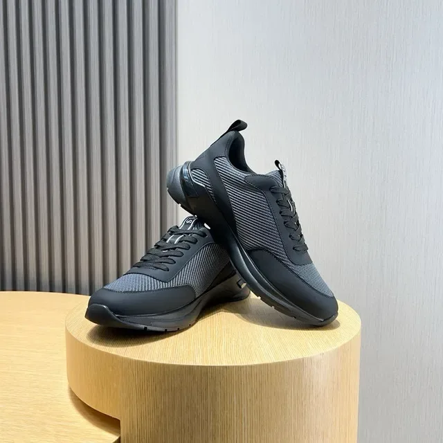 Hugo Boss حذاء رياضي أسود رمادي مع علوة شبكية وصناعية ووسطية متماسكة مطبوعة 4
